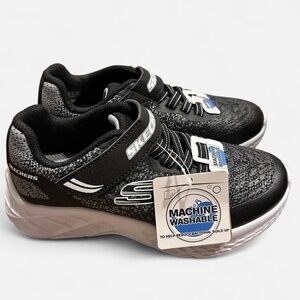 NWT Skechers Kids Black and Gray Sneakers